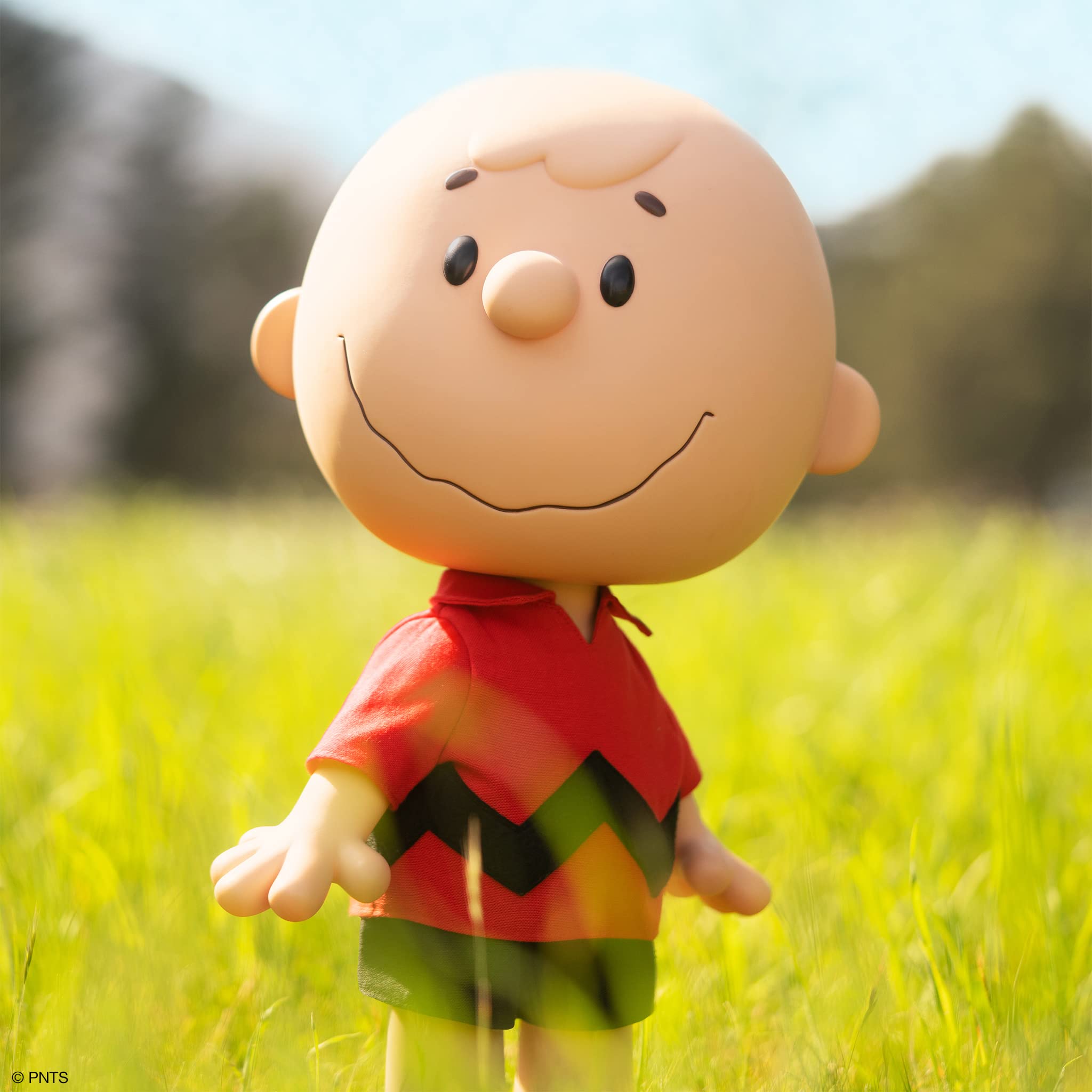 Super7 Supersize Peanuts Charlie Brown (Red Shirt) - 16" Peanuts Action Figure with Fabric Clothing Classic Cartoon Collectibles and Retro Toys - Image 6