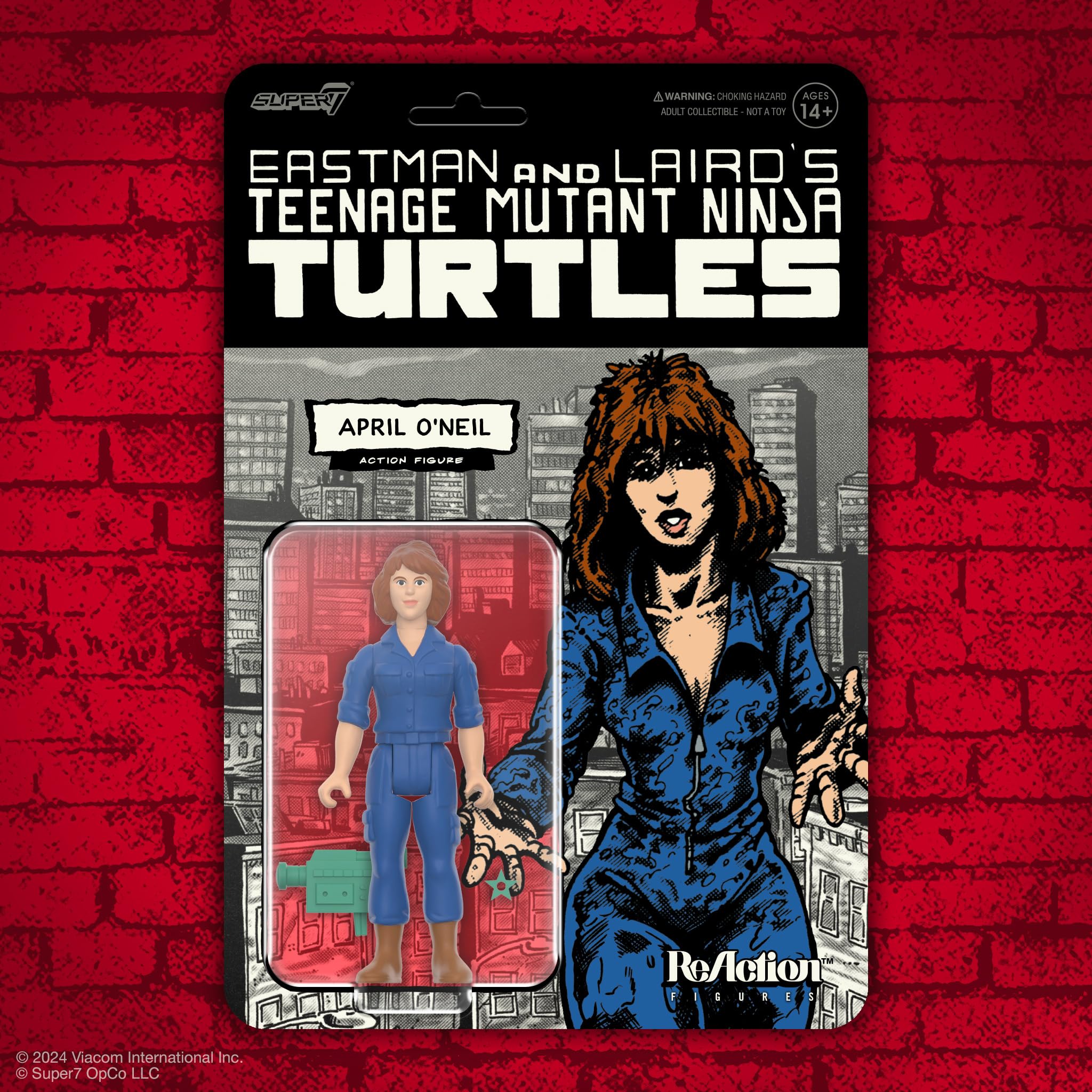 Super7 Teenage Mutant Ninja Turtles April O'Neil (Comic Color) - 3.75" TMNT Action Figure with Accessories Classic Cartoon Collectibles - Image 6